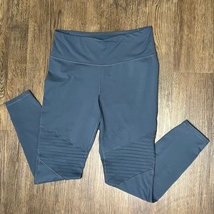 Womens Old Navy Elevate Moto 7/8 Length Leggings XL Tall